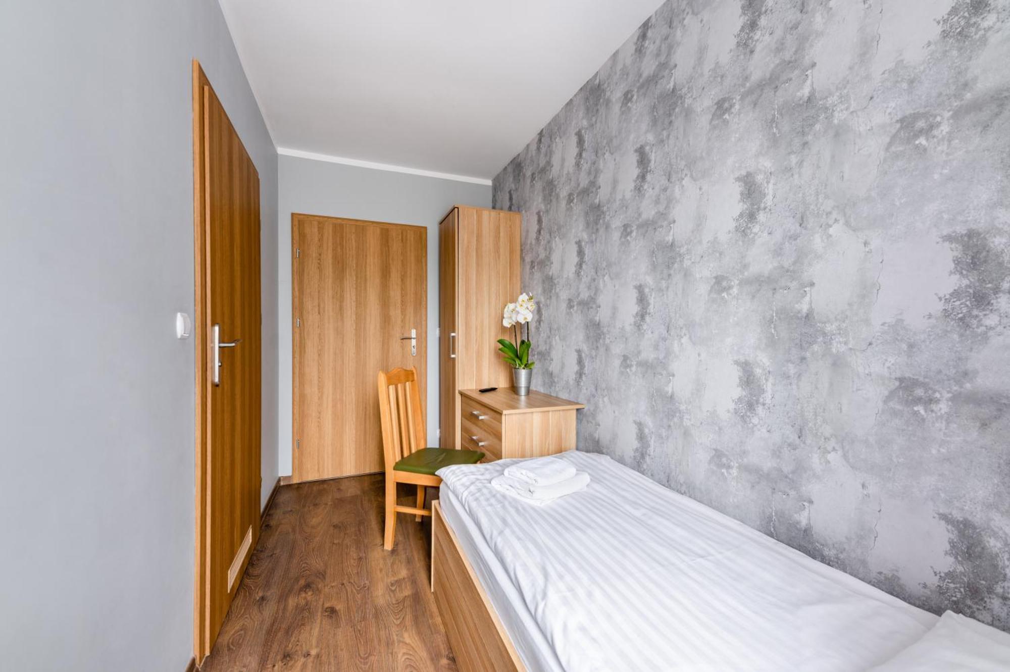 Bed and Breakfast Sleep&Go Lubliniec Exteriér fotografie