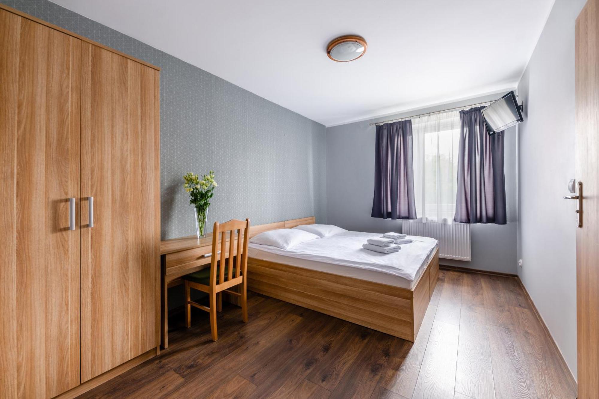 Bed and Breakfast Sleep&Go Lubliniec Exteriér fotografie